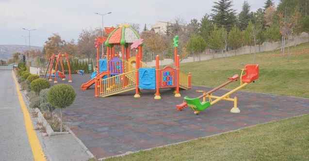 Gölbaşı Belediyesi Engelleri Aştı; Üç Ayrı Parkta Engelli Oyun Alanı Oluşturuyor!