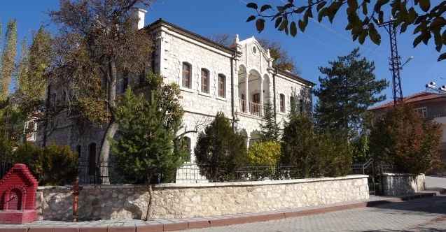 Yozgat'ın Akdağmadeni İlçesi'nde tarihi yapılar restore ediliyor