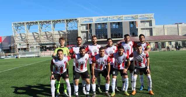 Bölgesel Amatör Lig 6. Grupta yer alan Temsilcimiz Yozgatspor 1959 FK ligin 7’nci haftasında konuk ettiği  Talasgücü Belediyespor ile 3-3 berabere kaldı