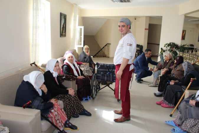 'Yaşlıya hürmet vefadır'
