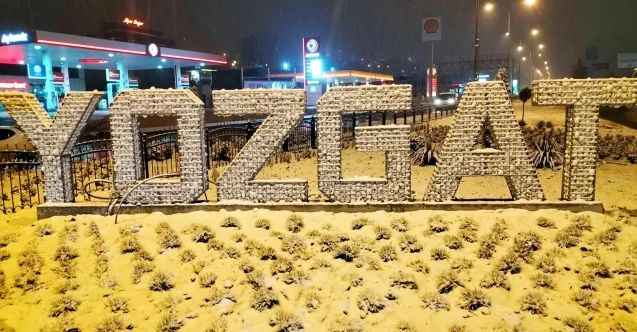 Beklenen kar öyle bir yağdı ki. Yozgat'ta beyaz pazar beyaz akşam