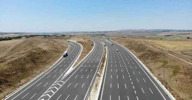 Yol Kenarında Bulunan Beyaz Levha Ne Anlama Geliyor? Yanıtı Haberimizde..