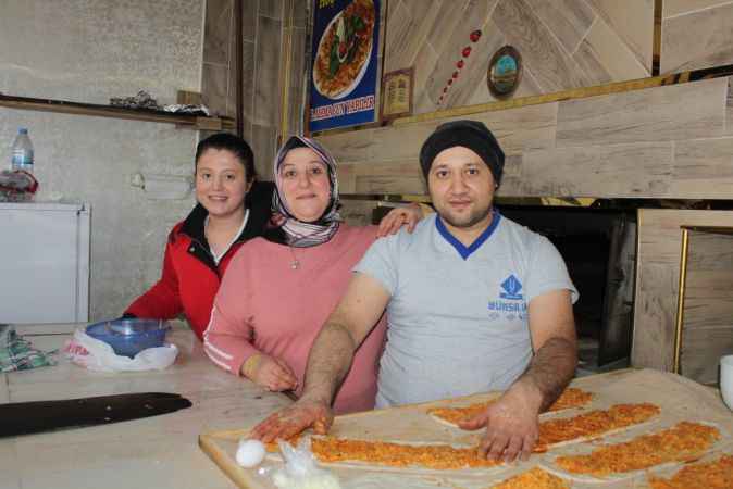 Deniz Pide Fırını Sahibi Seyfi Bozkurt; Peşimizden gelecek eleman bulamıyoruz