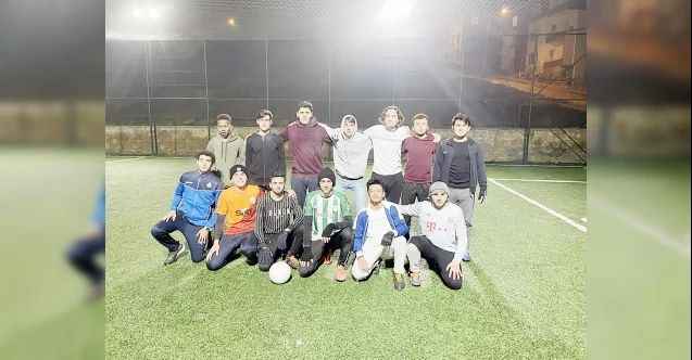 Yozgat Belediyesi ile Gençlik ve Spor Bakanlığının ortaklaşa kazandırdığı semt sahaları büyük ilgi görüyor