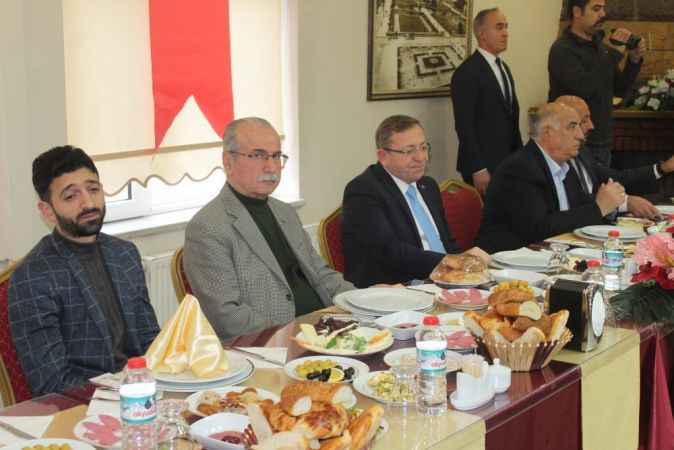 Yozgat Valisi Ziya Polat basın mensuplarıyla bir araya geldi