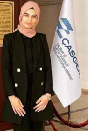 Kızının enkazdan kurtarılmasını bekleyen baba kalp krizi sonucu vefat etti