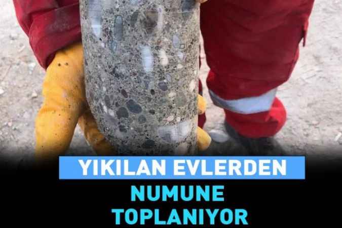 Cumhuriyet savcıları göçen binalardan delil topluyor.