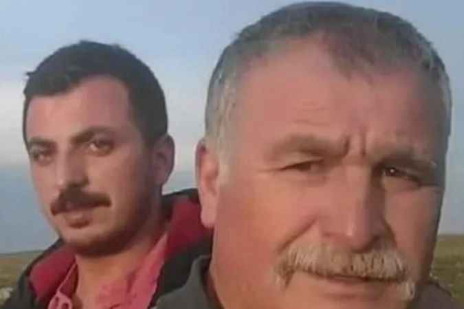 Baba, oğul toprağa verildi