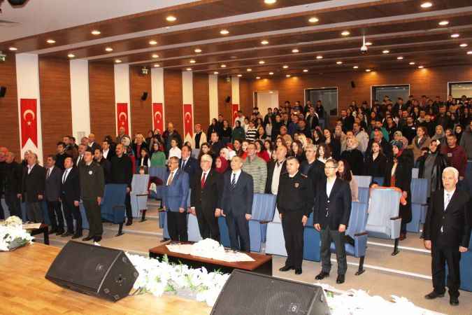 İstiklal Marşının Kabulünün 102’nci Yıl Dönümü ve Milli Şair Mehmet Akif Ersoy’u anma programı düzenlendi
