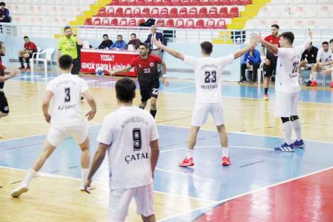 Yozgat Belediyesi Bozok Hentbolspor, puan farkını kapatıyor