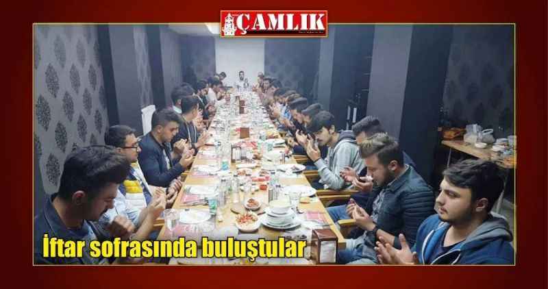 İftar sofrasında buluştular
