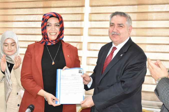 Yozgat'ta Taşarsu ve Doğan aday adaylıklarını açıkladı