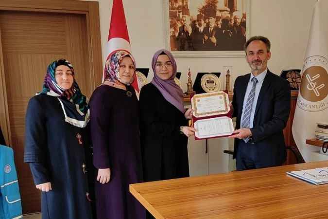 Yozgat'ta başarılı olan hafızlık öğrencileri İcazet belgelerini aldılar