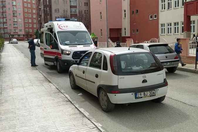 Otomobilin çarptığı öğrenci yaralandı