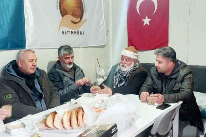 Yozgat'ı deprem bölgesine taşıdık! Destansı seferberlik başlattık