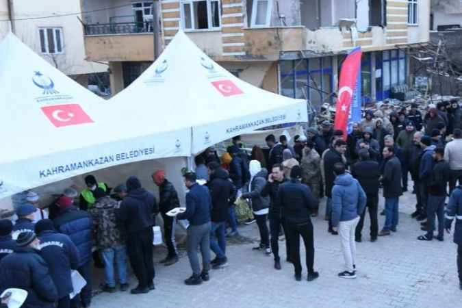 Kahramankazan Belediyesi’nden 4 bin kişilik iftar çadırı