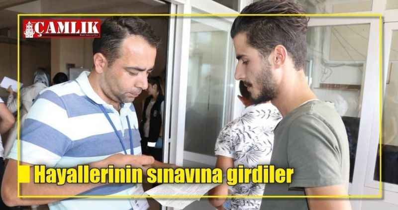 Hayallerindeki üniversite için ter döktüler