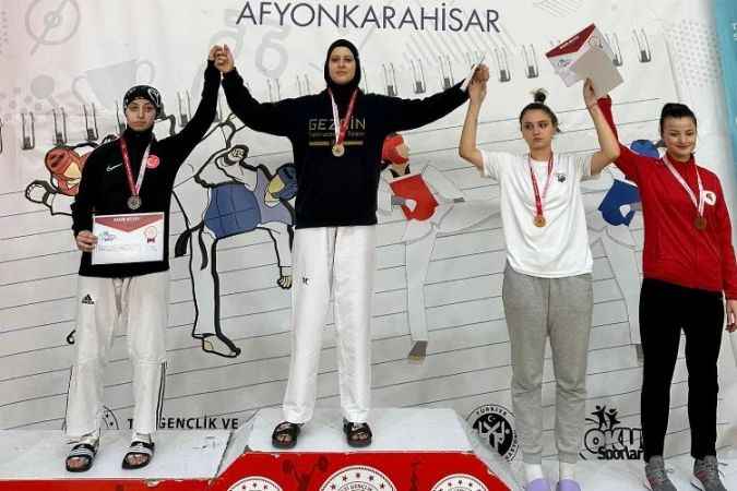 Elifnaz Köseoğlu, Türkiye Şampiyonu oldu