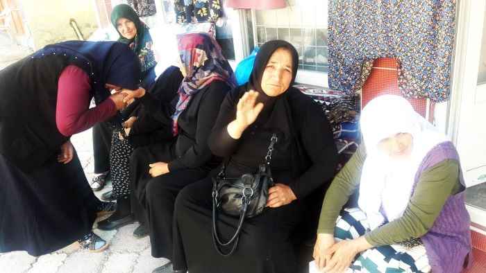 'Partisi yok hizmeti çok!'