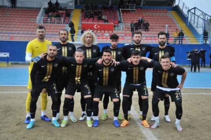 Bölgesel Amatör Lig’de (BAL) mücadele eden 3 Kayseri temsilcisi son haftaya puan puana girdi