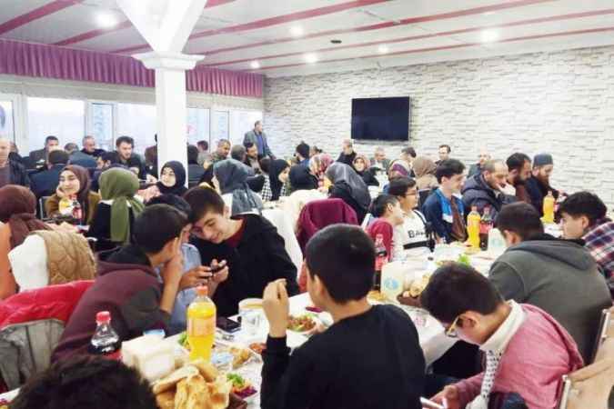 Din Görevlileri Öğrencilerle İftarda Buluştu