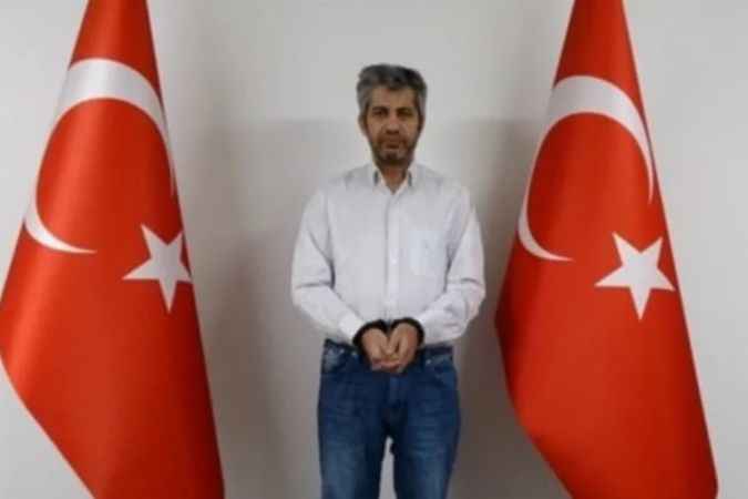 FETÖ mensubu firari Mehmet Cintosun yakalanarak Türkiye’ye getirildi