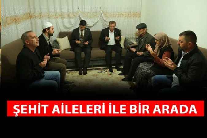Yozgat Valisi Ziya Polat, Boğazlıyan'da şehit aileleri ile iftar yaptıktan sonra şehit ailesini ziyaret etti