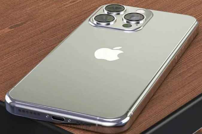 iPhone 15 yakında vitrinlerdeki yerini alacak