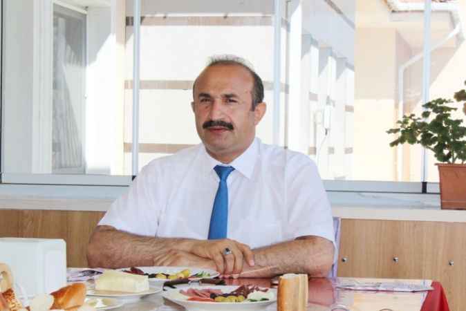 Renkli kütüphane kitapla buluşturacak