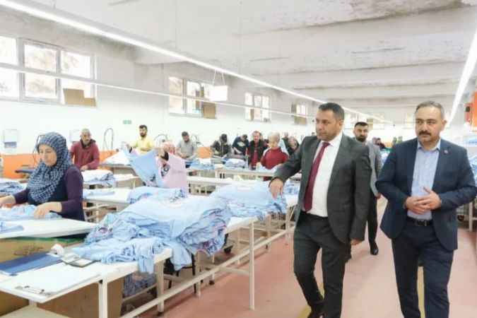 Sorgun Belediye Başkanı Mustafa Erkut Ekinci Çalışanların Yanında