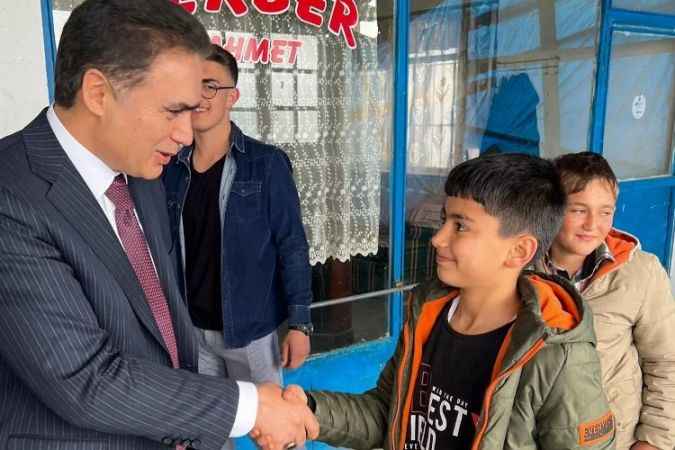 AK Parti Yozgat Milletvekili adayı İskender Minar: Sevdamız Yozgat!