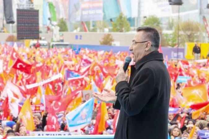 Cumhurbaşkanı Yardımcısı Oktay: "Kemal Kılıçdaroğlu'nun CHP'si Altılı Masa Uğruna Altı Oku Değiştirdi"