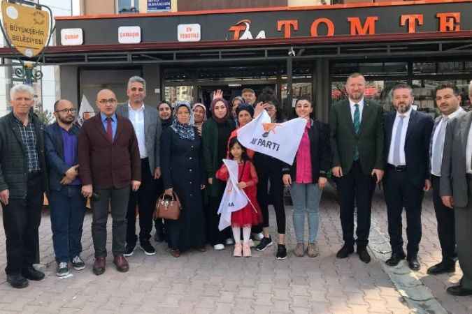 AK Parti Milletvekili Kayseri Milletvekili Adayı Yozgatlı hemşehrimiz Deniz Çağan'dan esnaf ziyareti