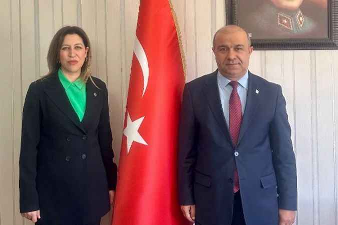 MHP Yozgat Milletvekili Adayı Ülkü Yılmaz’dan Kendi Odasına ve Meslektaşlarına Ziyaret!