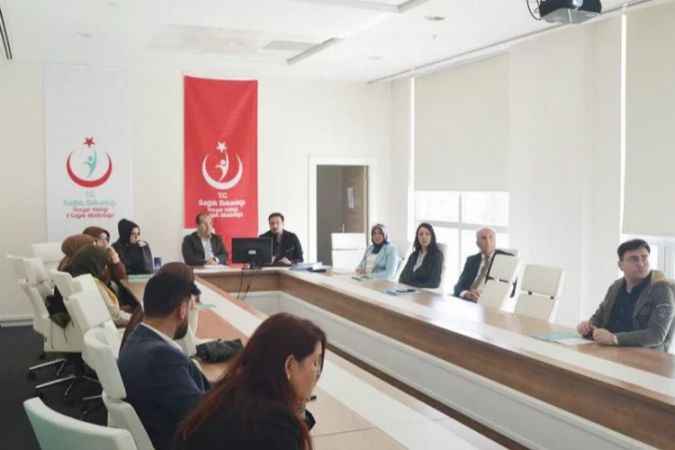 Yozgat İl Sağlık Müdürlüğünde ‘Psikososyal Destek  Kurulu’ Toplantısı Müdürlük Toplantı Salonunda Gerçekleştirildi