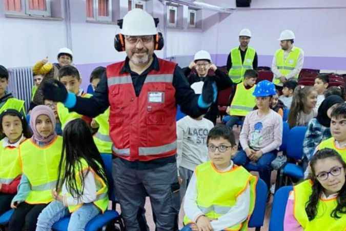 Yozgat’ın Akdağmadeni İlçesinde Öğrencilerin Bilinçlenmesi İçin İş Sağlığı ve Güvenliği Etkinlikleri Düzenlendi