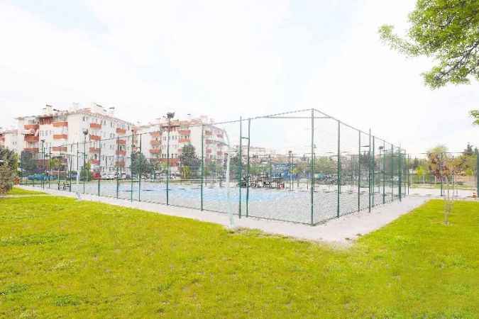 Yenimahalle’de tenise ilgi duyanlara fırsat