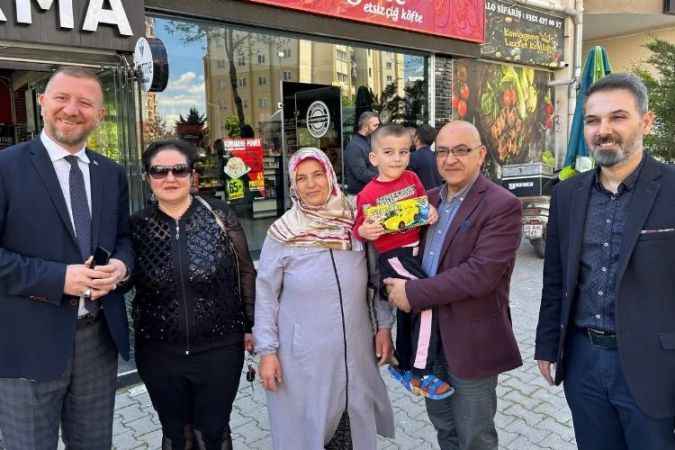 Ak Parti Kayseri Milletvekili Adayı Deniz Çağan, Mahalle Ziyaretlerine Devam Ediyor