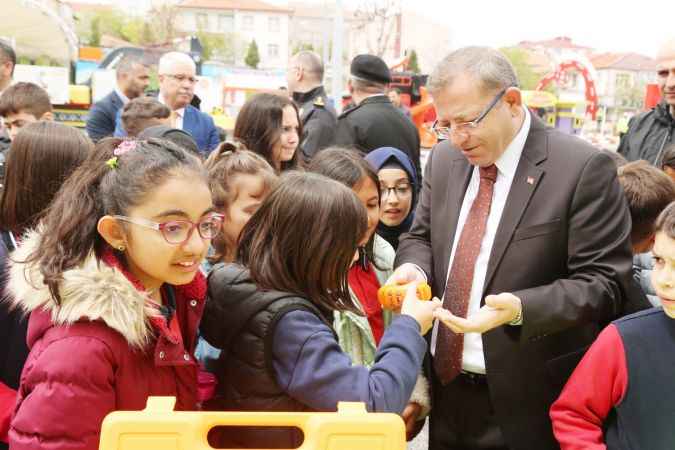 Yozgat Valisi Ziya Polat, Trafik Çocuk Eğitim Parkında Çocuklar İle Buluştu