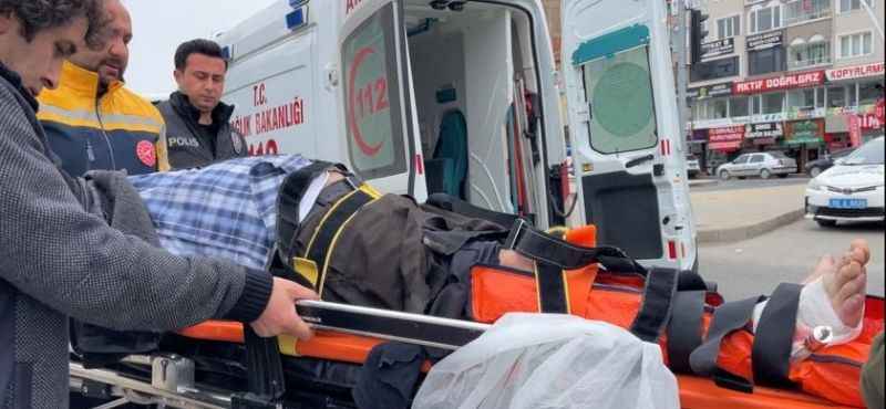 Yozgat'ta halk otobüsünün çarptığı yaya hafif yaralandı