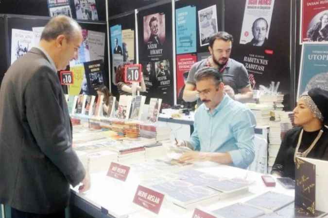Yazar Akif Reçber, Sorgun Kitap fuarında okuyucusu ile buluşacak