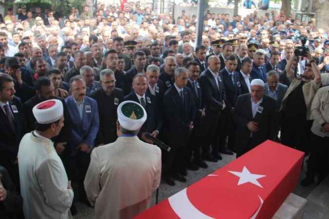 Şırnak şehidi son yolculuğuna uğurlandı