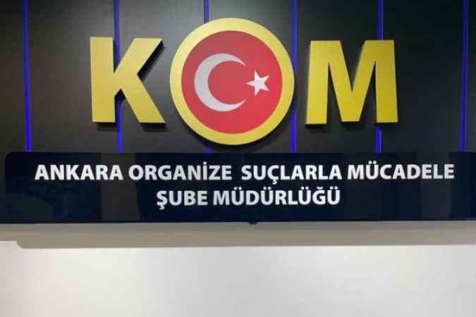 Ankara Organize Suçlarla Mücadele Şube Müdürlüğünden Silah Kaçakçılarına Operasyon: 11 Adet Ruhsatsız Tabanca Ele Geçirildi