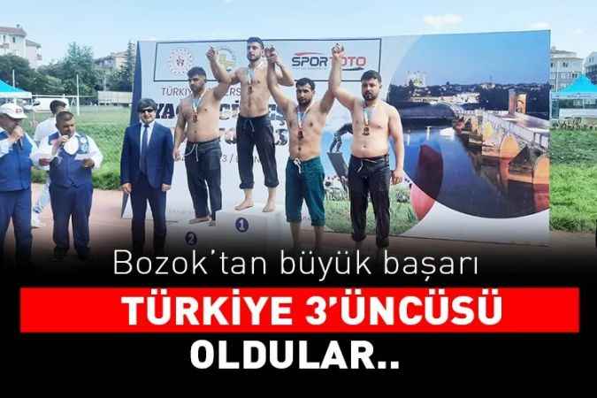 Yozgat Bozok Üniversitesi Türkiye Üniversiteler Yağlı Güreş Şampiyonası’nda 3’üncü oldu