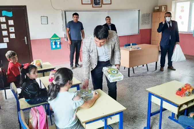 Yozgat Boğazlıyan Kaymakamlığı Sponsorluğunda “Davranış Kartları” Projesi Etkinliği Gerçekleştirildi