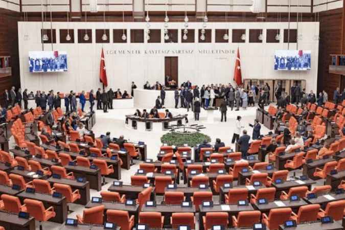 TBMM Başkanlığı seçiminde ilk tur tamamlandı, hiçbir aday yeterli çoğunluğa ulaşamadı