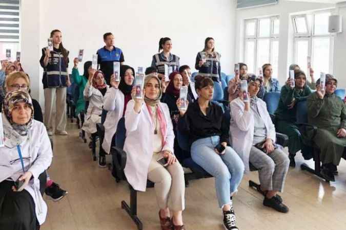 Yozgat Halk Eğitim Merkezinde Kadın Destek Uygulaması (KADES) Anlatıldı