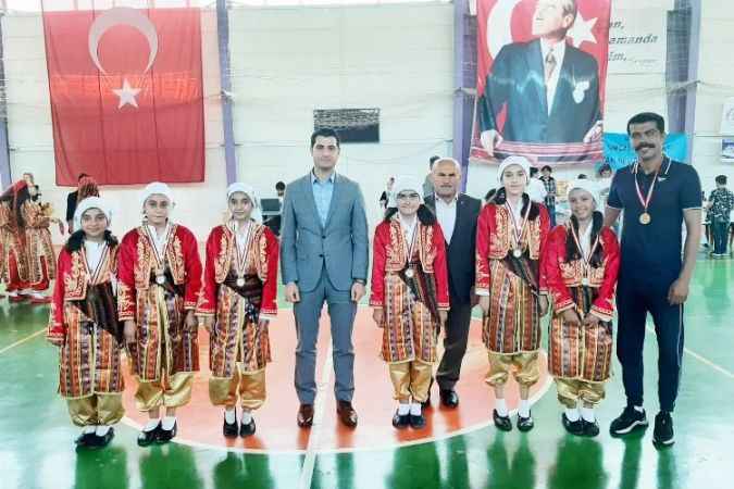 Yozgat Boğazlıyan’da Halk Oyunları ve Bilim Şenliği Gerçekleştirildi