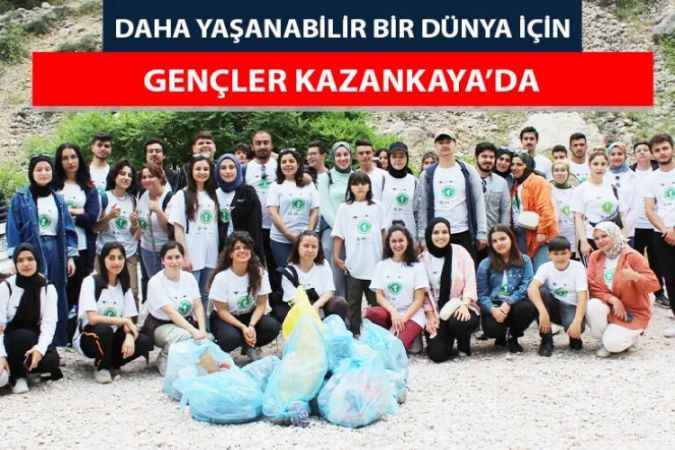 Yozgat Sorgun Gençlik Derneği Tarafından Aydıncık Kazankaya Kanyonu'nda Doğa Yürüyüşü Ve Doğa Dostu Sporları Çalıştayı Düzenlendi