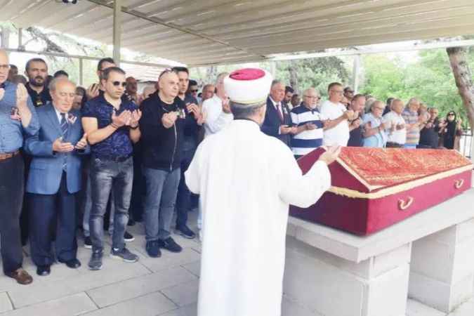 Ünlü Türk Sanat Müziği Sanatçısı Metin Milli Son Yolculuğuna Uğurlandı